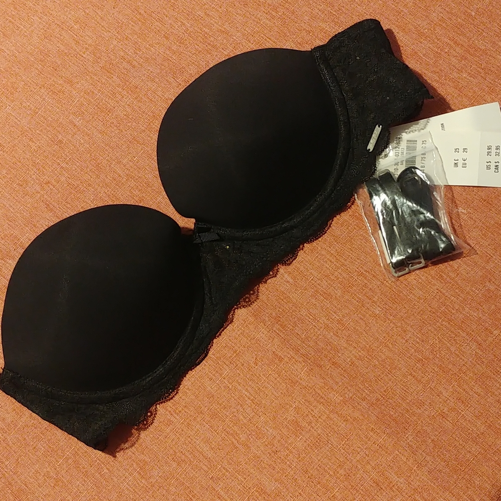 Gilly Hicks by Hollister 34B push-up multi-way black bra